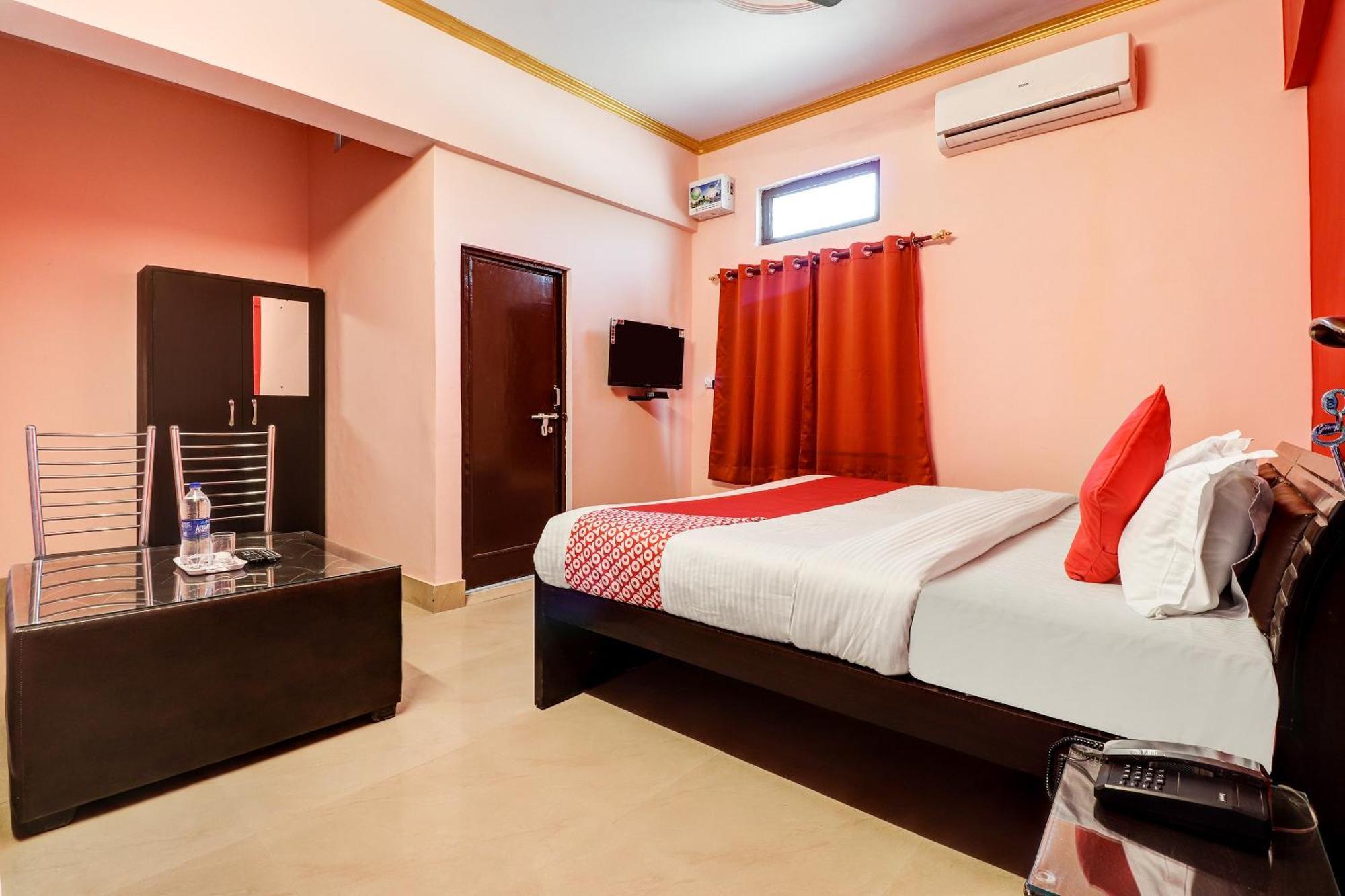 Hotel O Star City Hotel Ayodhya ภายนอก รูปภาพ