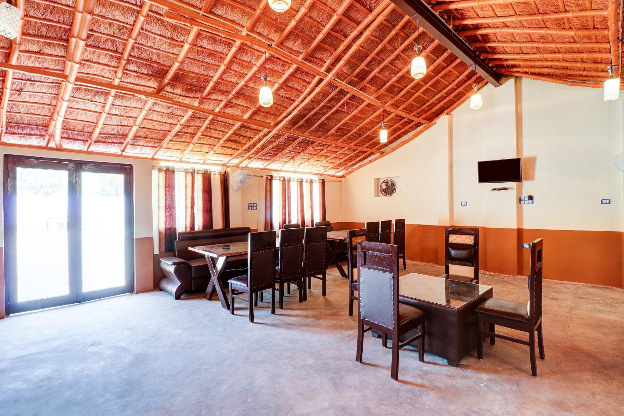 Hotel O Star City Hotel Ayodhya ภายนอก รูปภาพ
